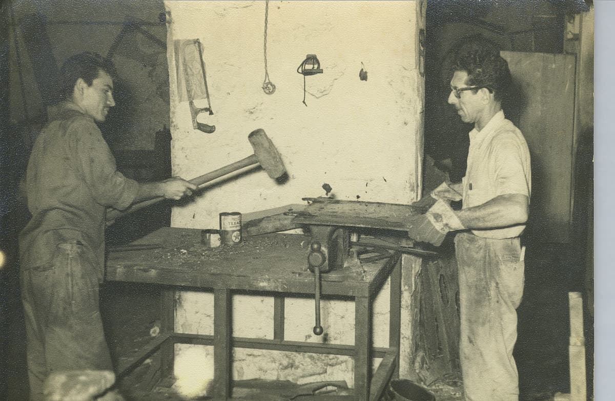 Manuel Hermida Vila - First Generation